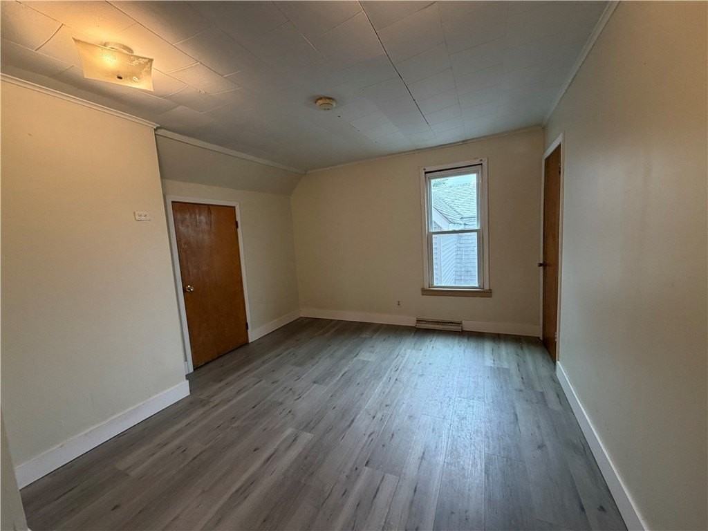 311 E Market Street Ext #201UPPER - Photo 6 of 11