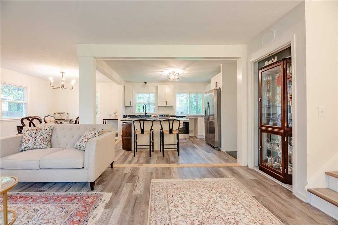 132 Kirk Rd - Photo 5 of 25
