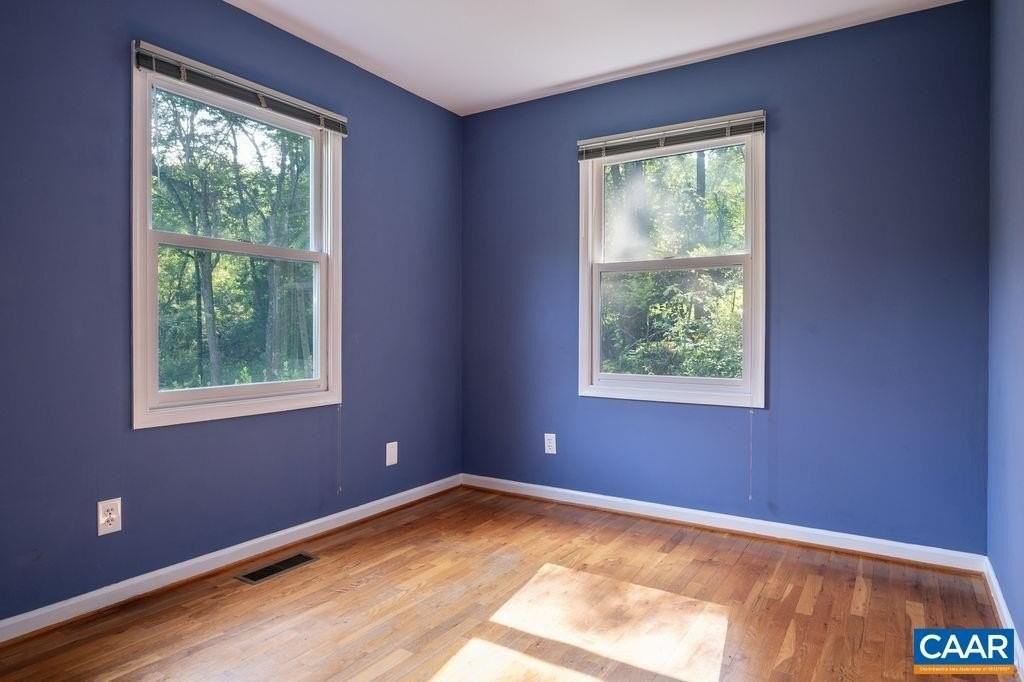 540 Rocky Hollow Rd - Photo 3 of 19
