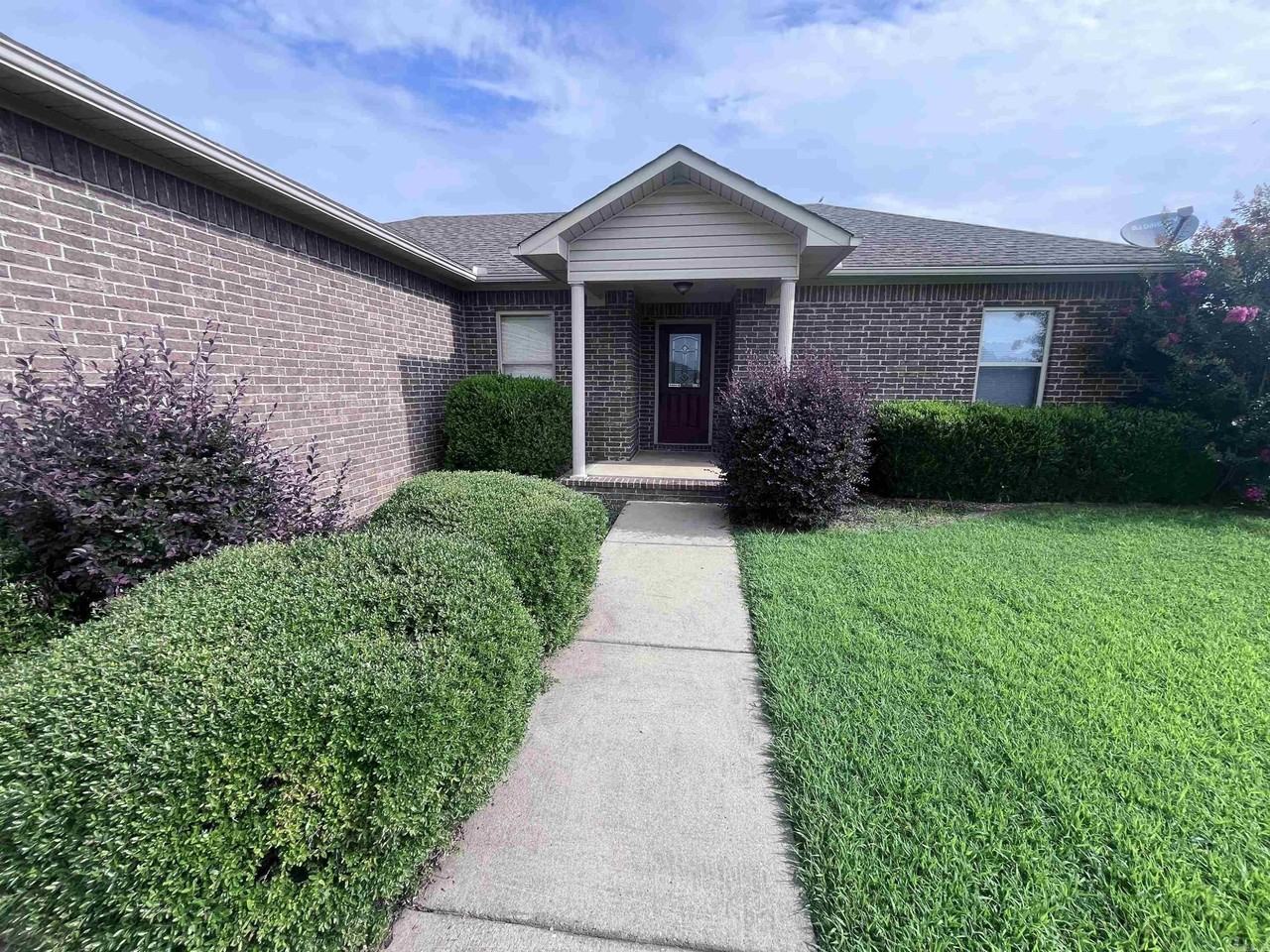 20 Magnolia Dr - Photo 2 of 30