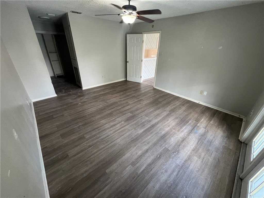 7309 Ridge Creek Dr - Photo 4 of 10