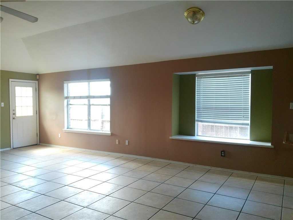 7818 Wolverine Dr - Photo 6 of 18