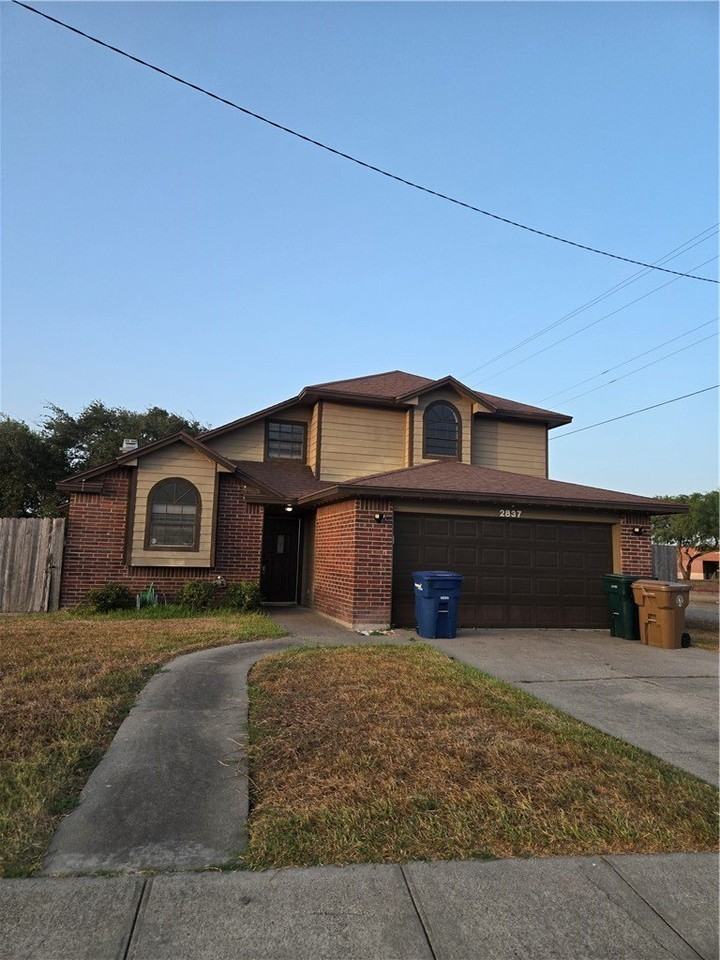 2837 Oso Pkwy - Photo 2 of 22