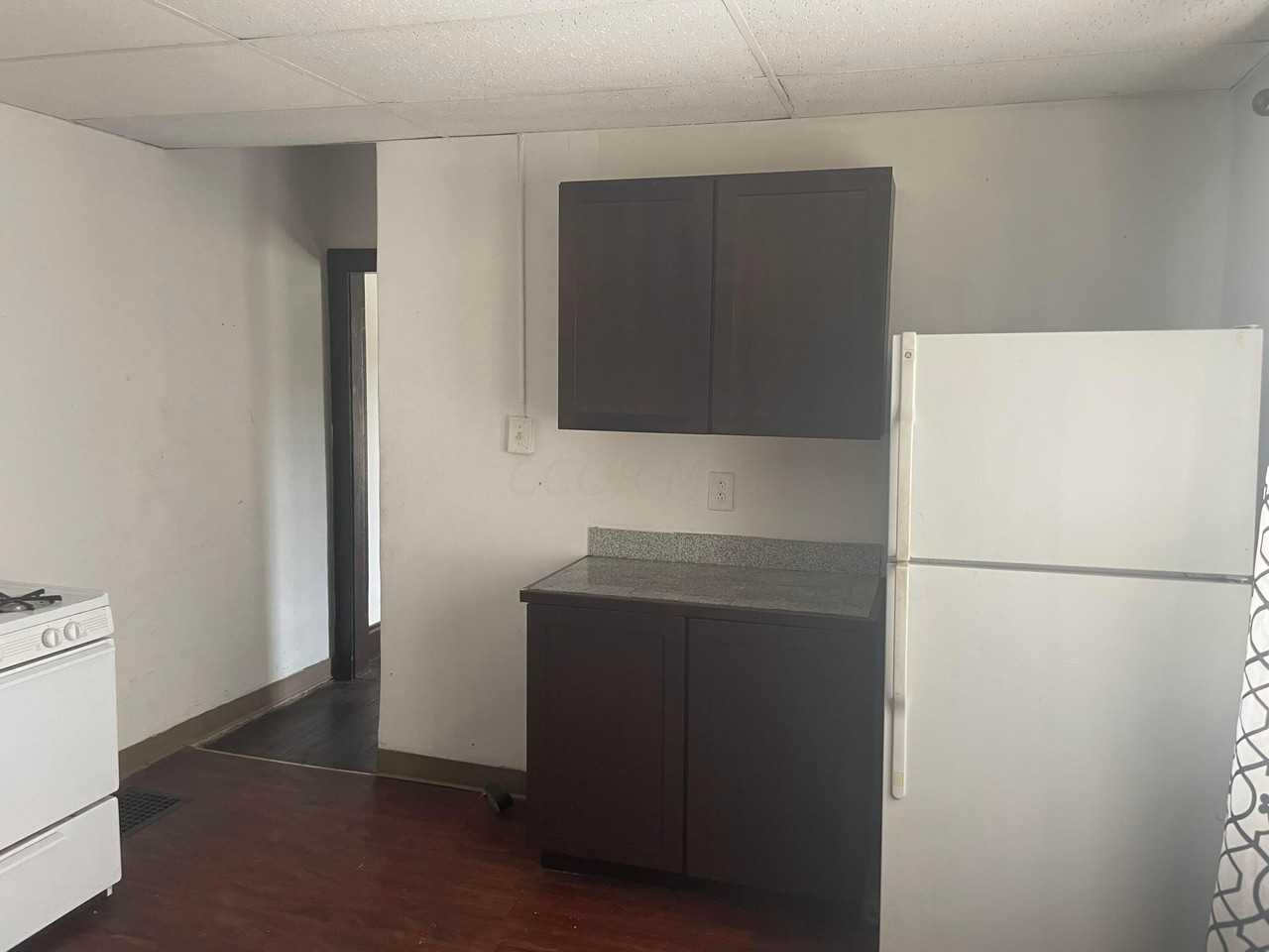 608 E 4th Ave - Photo 6 of 14