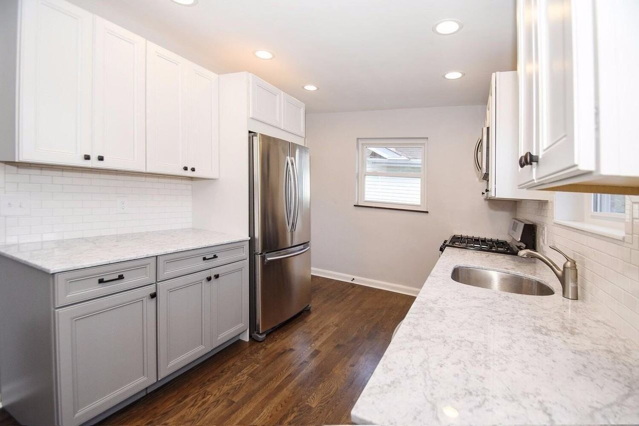 6828 Buckingham Pl - Photo 4 of 25