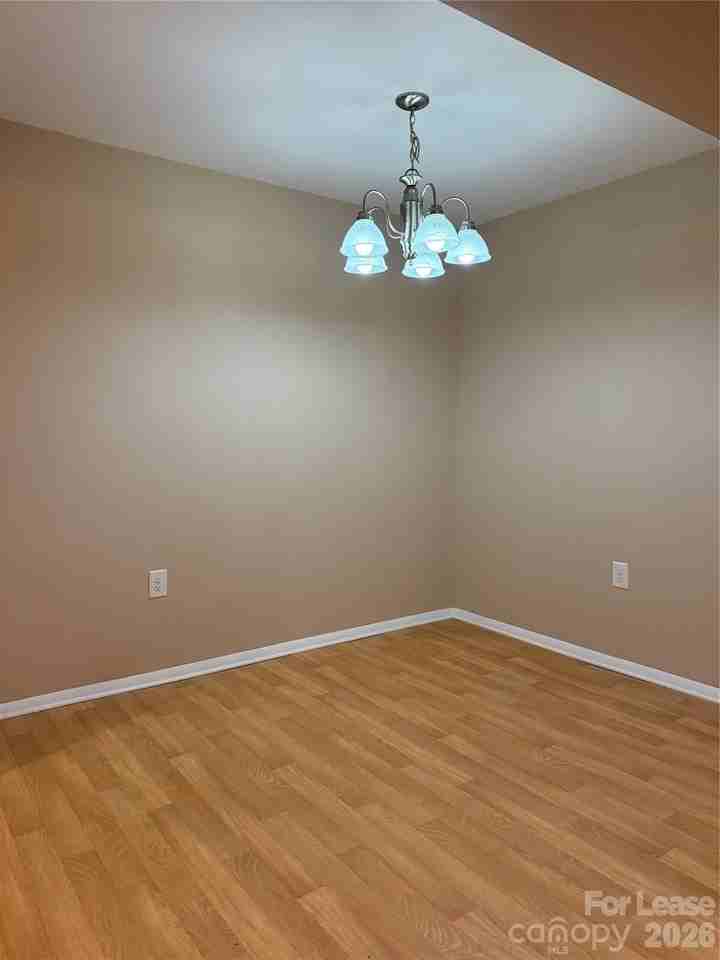 5020 Sardis Rd #L - Photo 4 of 11