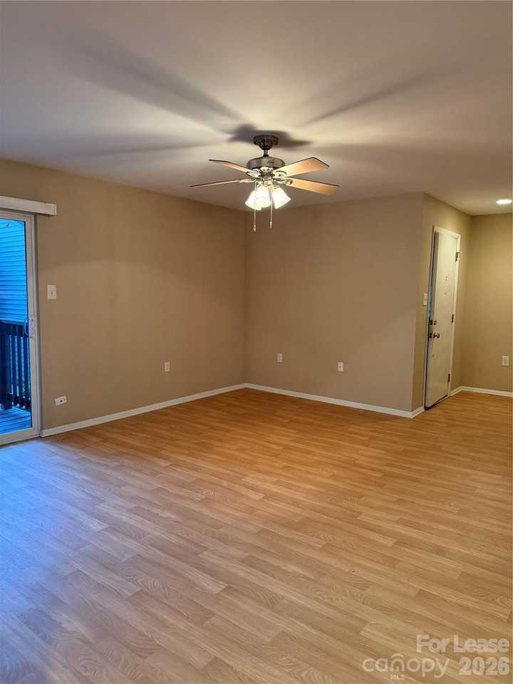 5020 Sardis Rd #L - Photo 7 of 11
