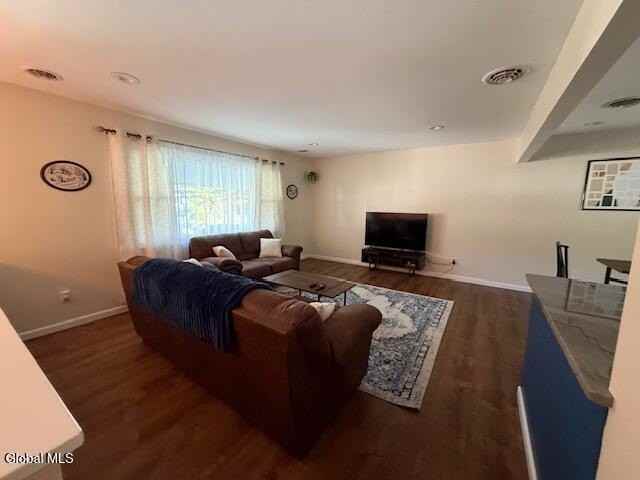 21 Patricia Ln - Photo 7 of 23