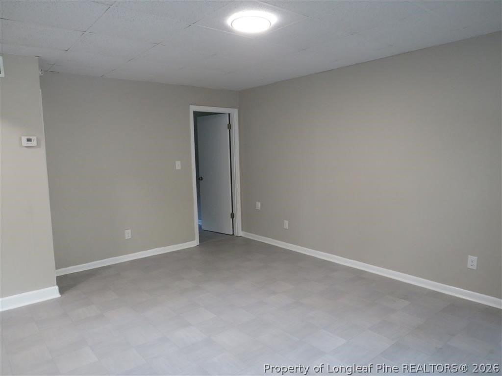 210 Colonial Dr Apt 18 - Photo 4 of 10
