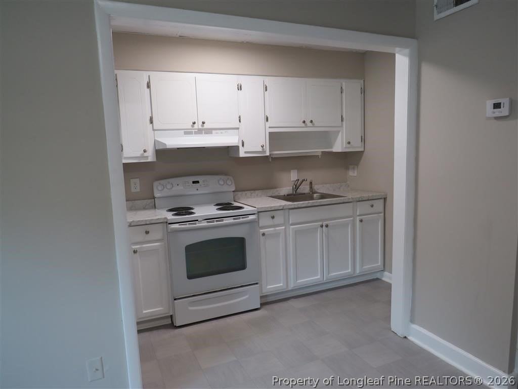 210 Colonial Dr Apt 18 - Photo 5 of 10