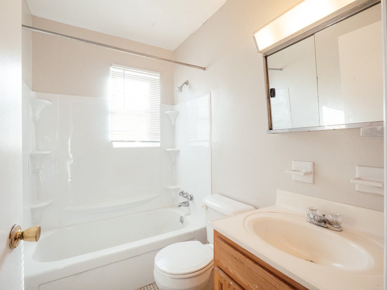 1956 Lexington AvenueUnit 14 #14 - Photo 7 of 8