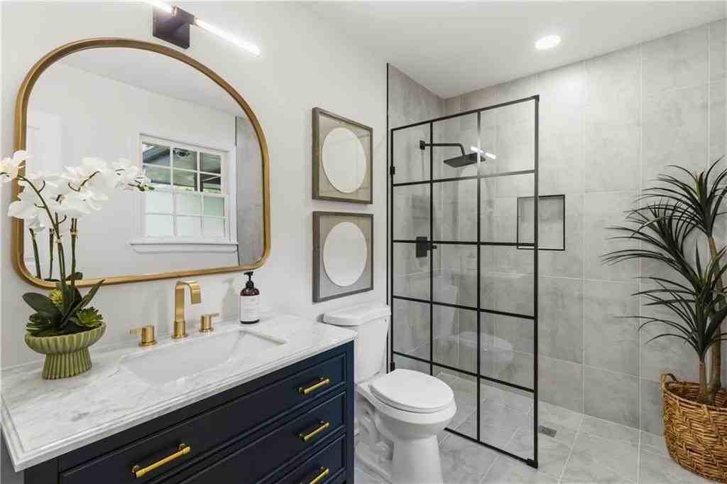 74 Chappell Rd Nw - Photo 4 of 23