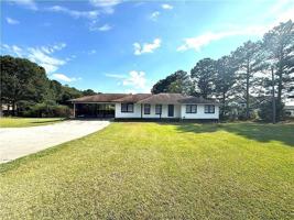 featured image of 3480 Hamilton Mill Rd