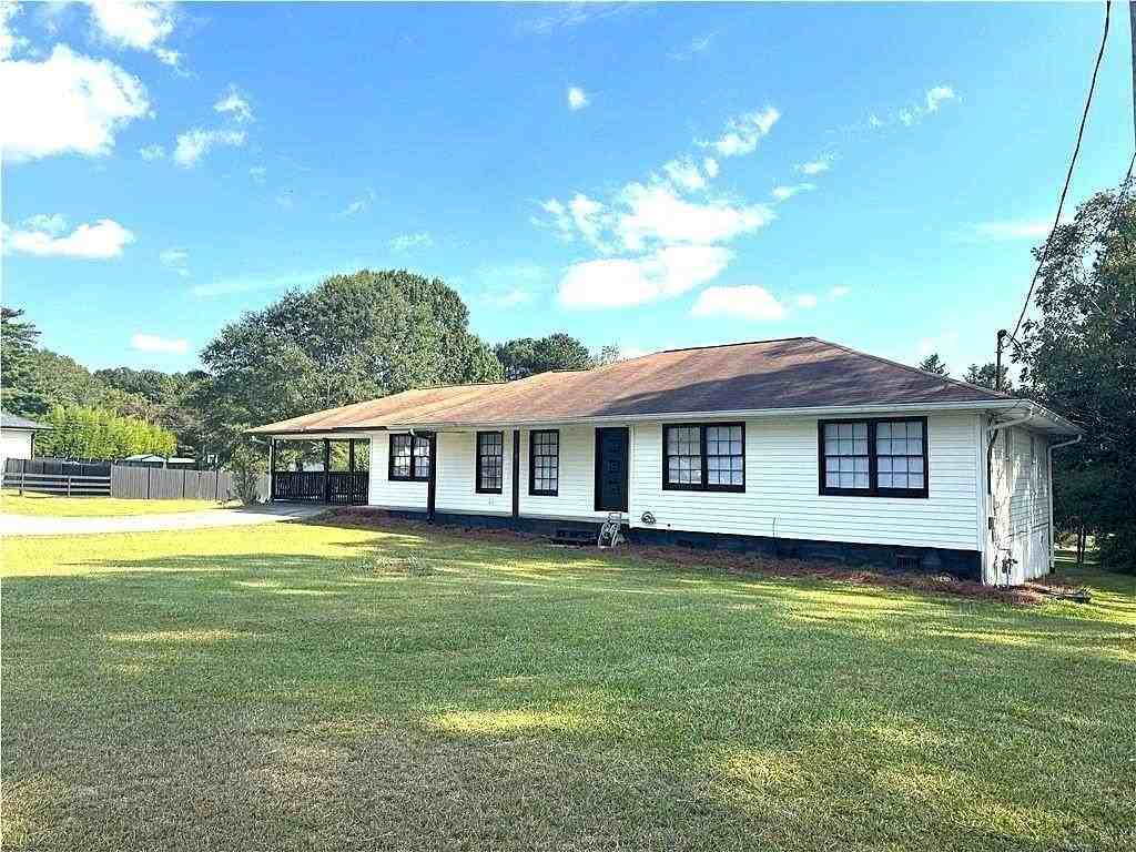 3480 Hamilton Mill Rd - Photo 3 of 17