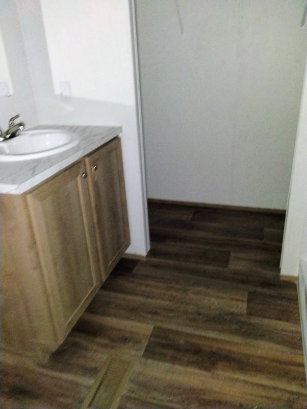 407 Tolbert Pl - Photo 6 of 13