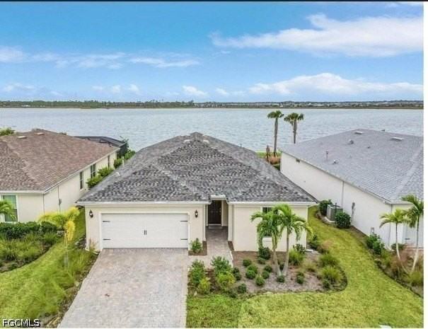42211 Edgewater Dr - Photo 4 of 27