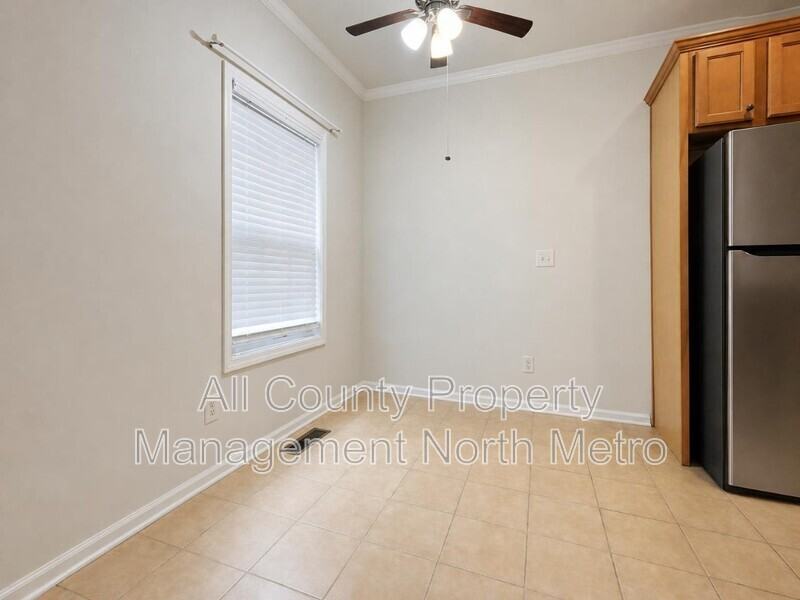 2623 Cedar Dr - Photo 6 of 20