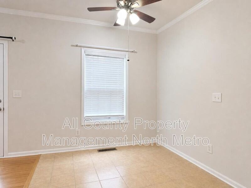 2623 Cedar Dr - Photo 7 of 20