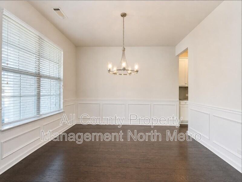 7880 Brewton Creek Dr - Photo 6 of 19