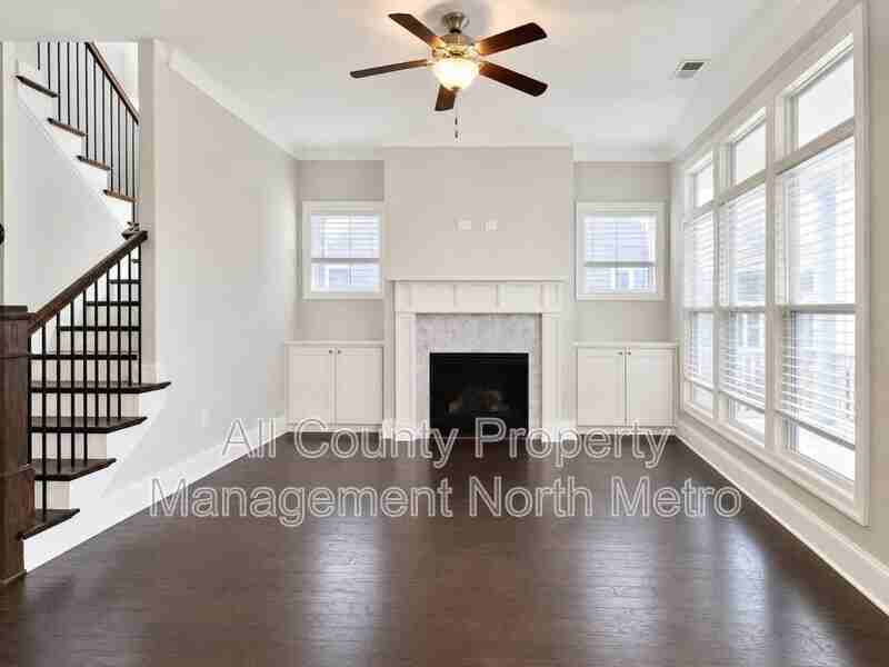 2202 Haventree Ct - Photo 2 of 16