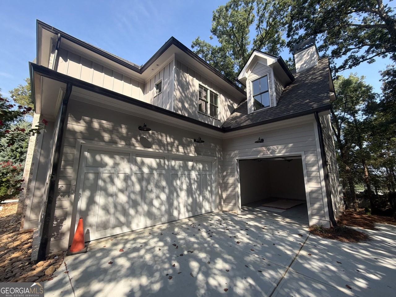 1886 Timothy Dr Ne - Photo 5 of 50