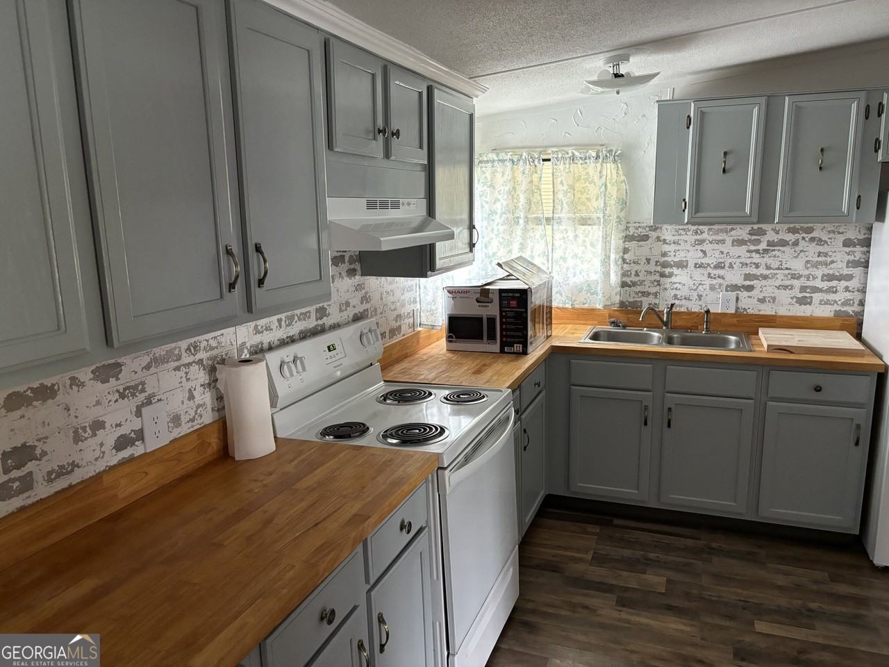 266 Spring Lake Dr - Photo 7 of 24