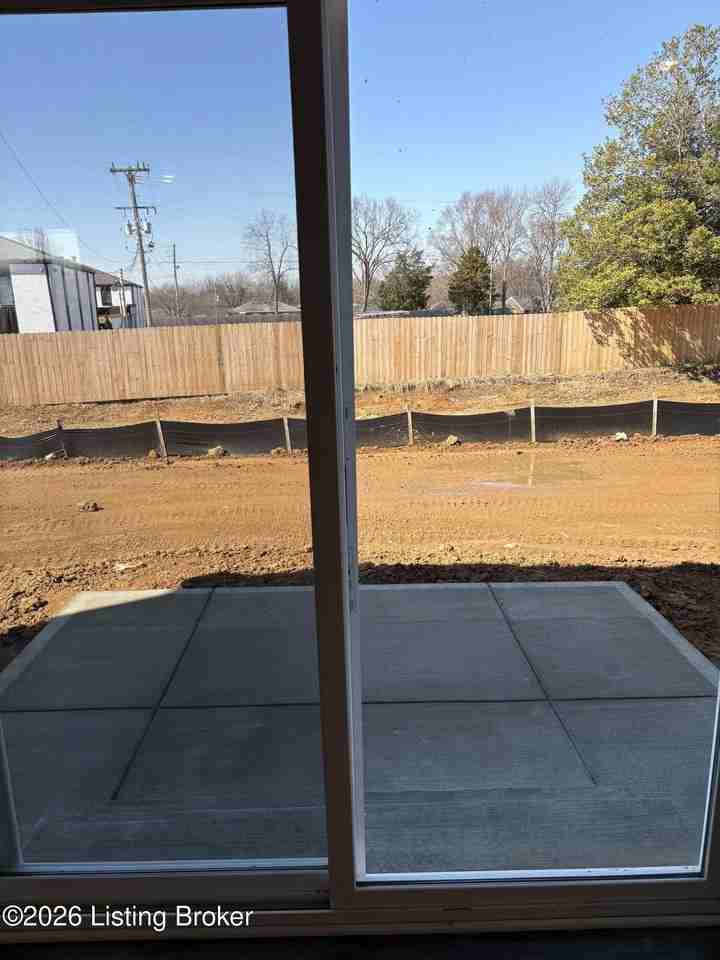 11142 Castlebrook Dr - Photo 6 of 19