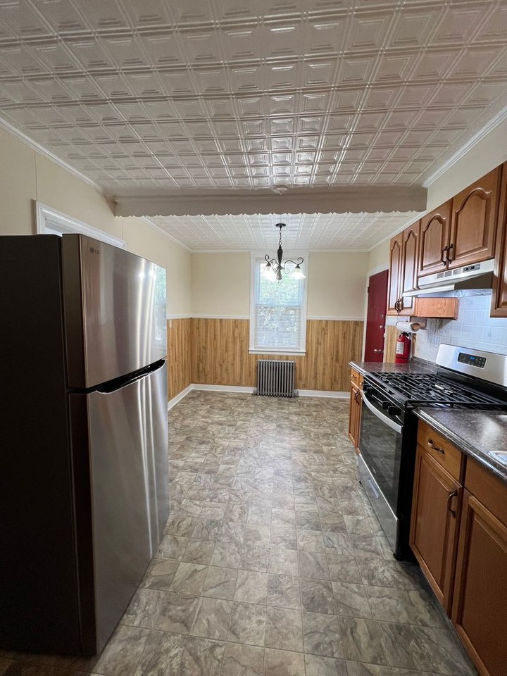 6605 O'Donnell Street - Photo 5 of 26