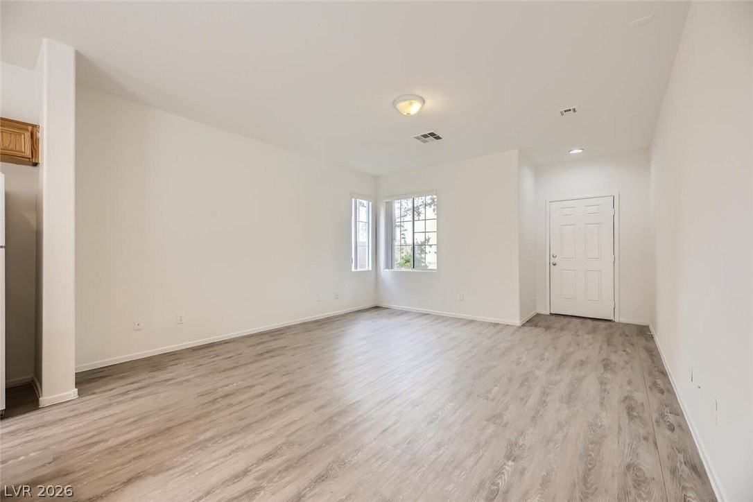 4045 Oliver Sagebrush Dr - Photo 5 of 25