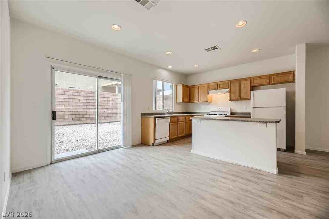 4045 Oliver Sagebrush Dr - Photo 6 of 25
