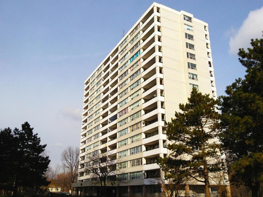 205 Queen Mary Dr, Oakville, ON L6K 3K8 2 Bedroom Apartment for Rent