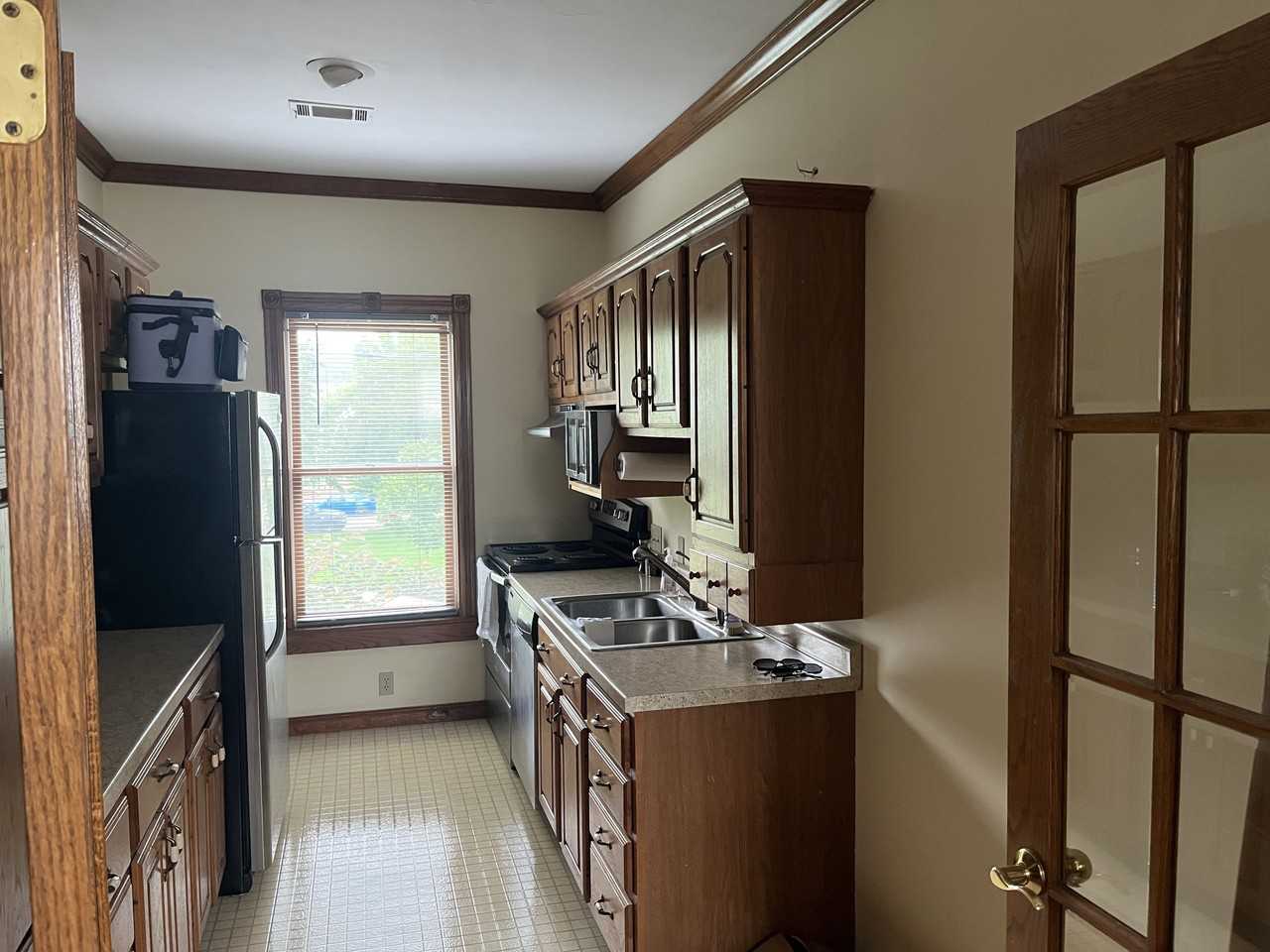 326 Butler St #1 - Photo 6 of 11