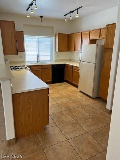 6813 Squaw Mountain Dr #204 - Photo 4 of 7