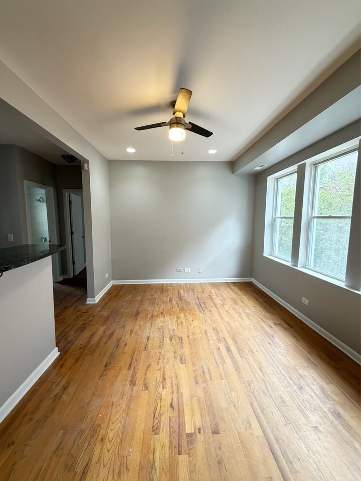 9120 S Dauphin Ave Apt 2e #9120-2E - Photo 3 of 9