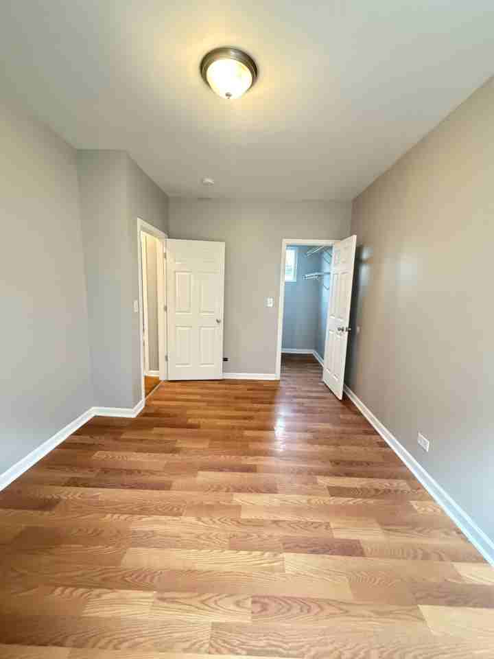 9120 S Dauphin Ave Apt 2e #9120-2E - Photo 7 of 9
