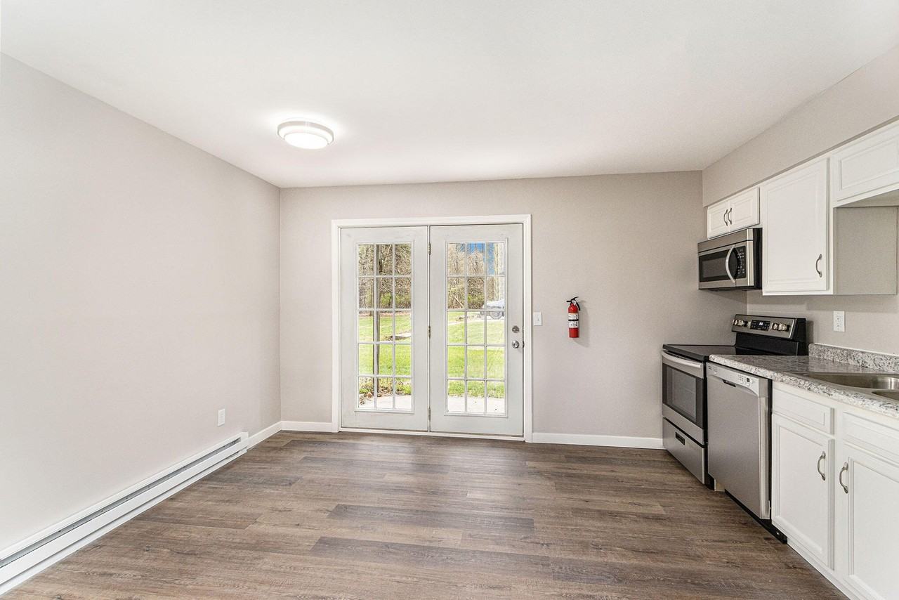 23753 Red Arrow Hwy #5 - Photo 6 of 16