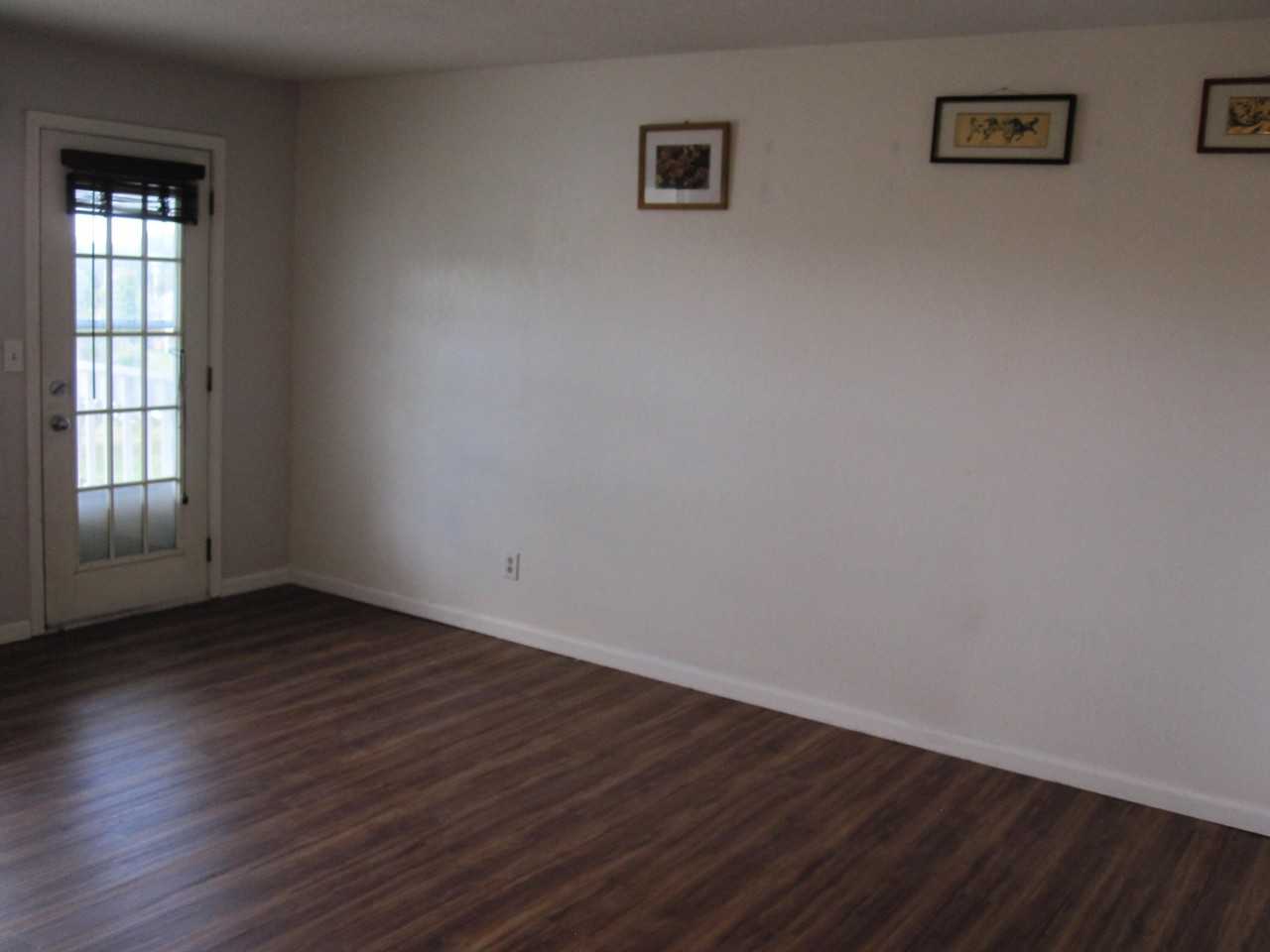 123 Fieldcrest 303 - Photo 7 of 24