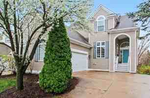 featured image of 1411 N Bay Dr