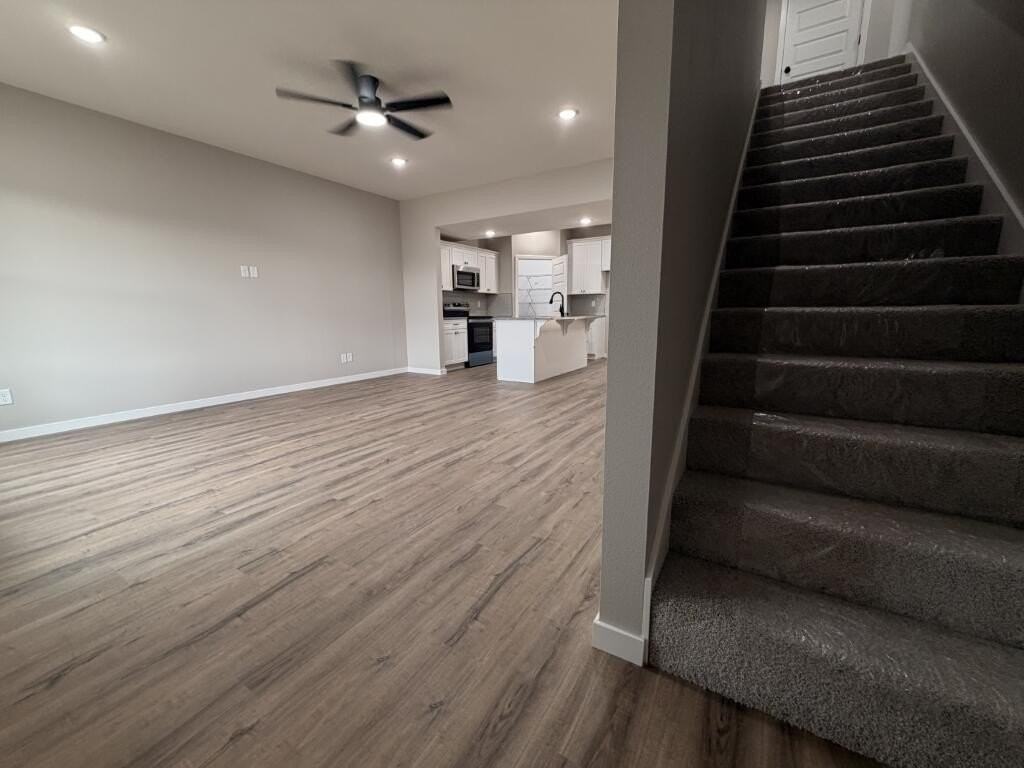 939 Holstein Lane - Photo 7 of 15