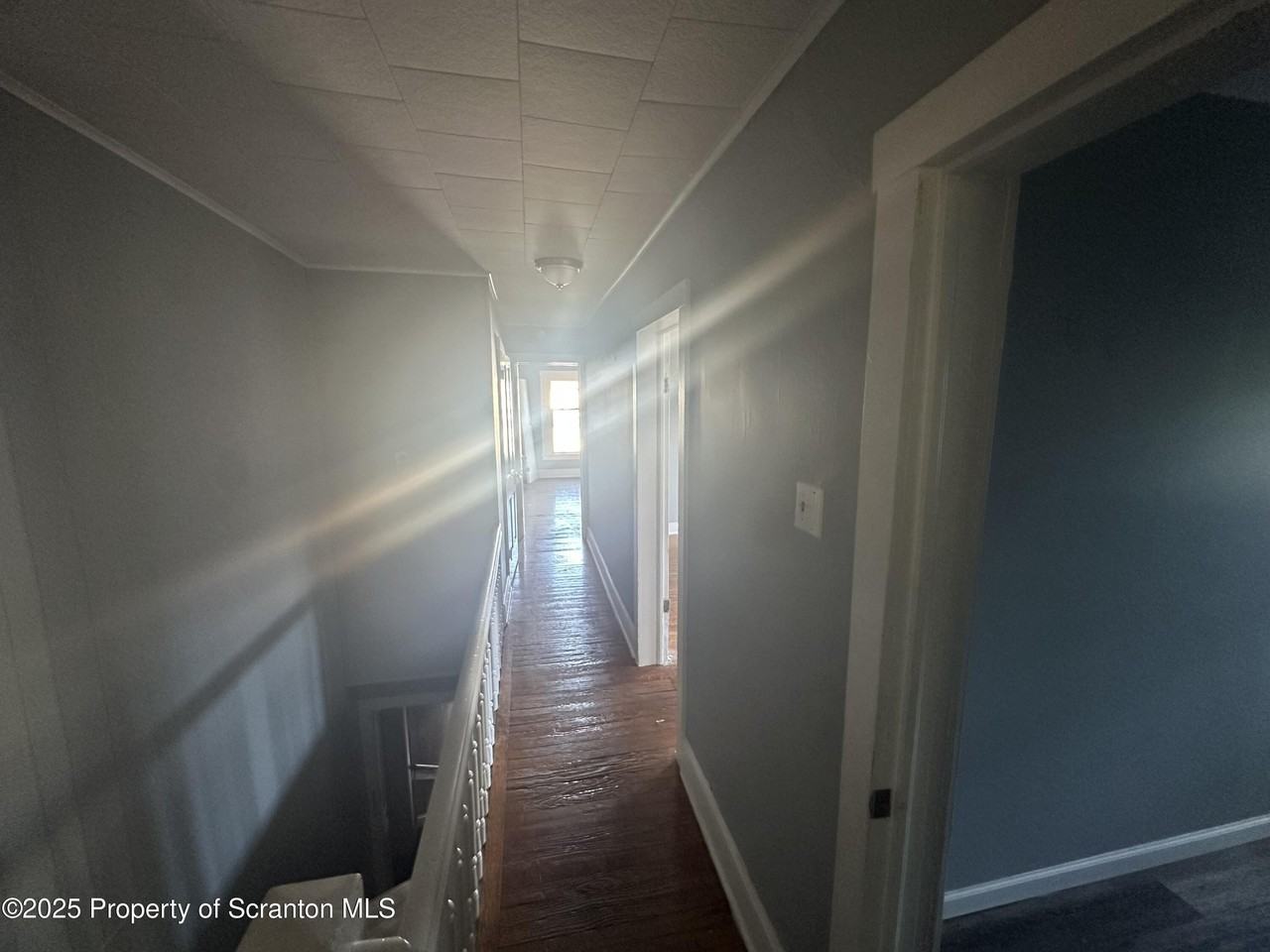 366 S River St #1 - Photo 5 of 8