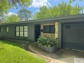 164 Robins Ln - Photo 1 of 1
