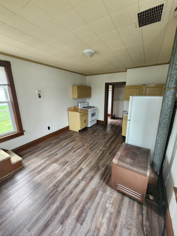 1319 Forest Ln #1 - Photo 5 of 7