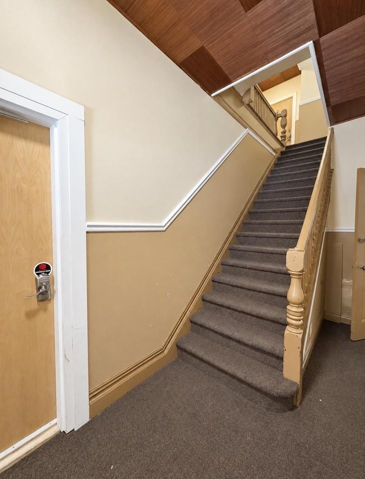 878 Broadway #4 - Photo 2 of 12