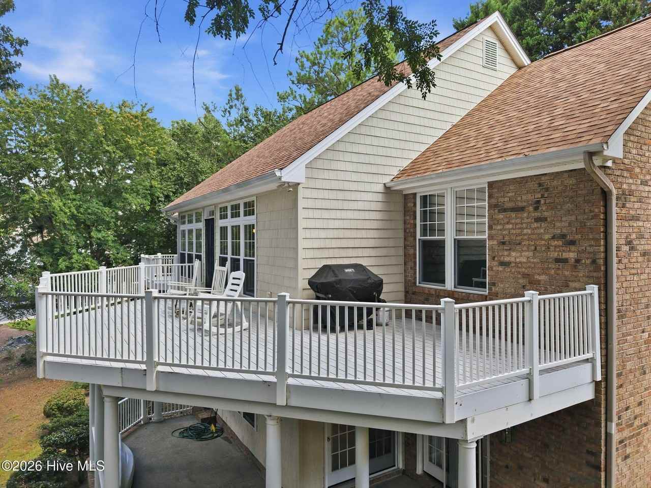 108 Clay Cir - Photo 3 of 50
