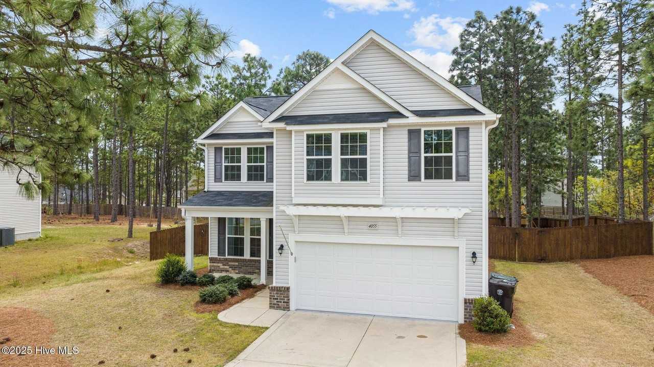4055 Irwin Dr - Photo 3 of 46