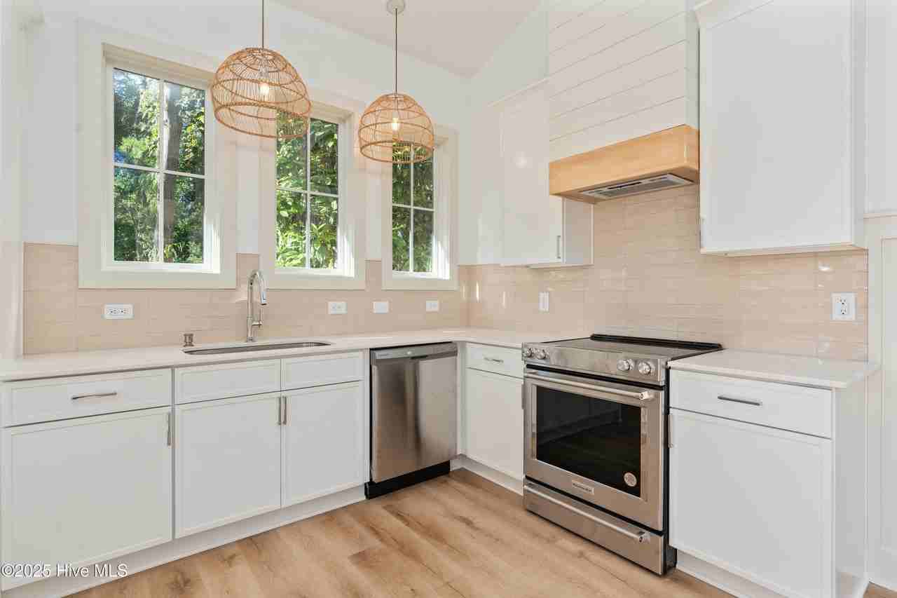 1110 Tree Canopy Way #A - Photo 4 of 13