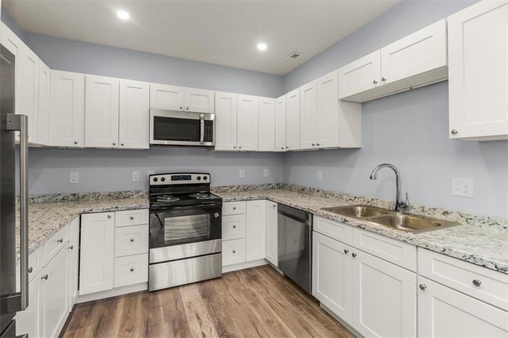 1109 S Kings Hwy #A - Photo 6 of 23