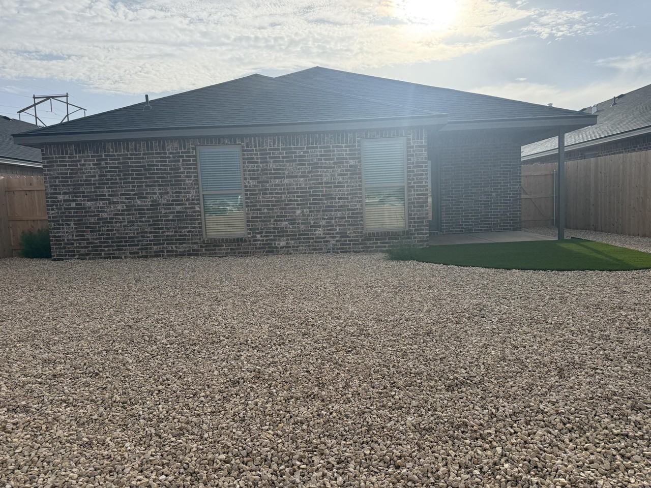 1203 Cottonwood Ave - Photo 6 of 20