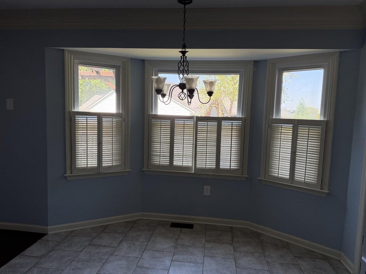 1117 Narrow Ln - Photo 4 of 21