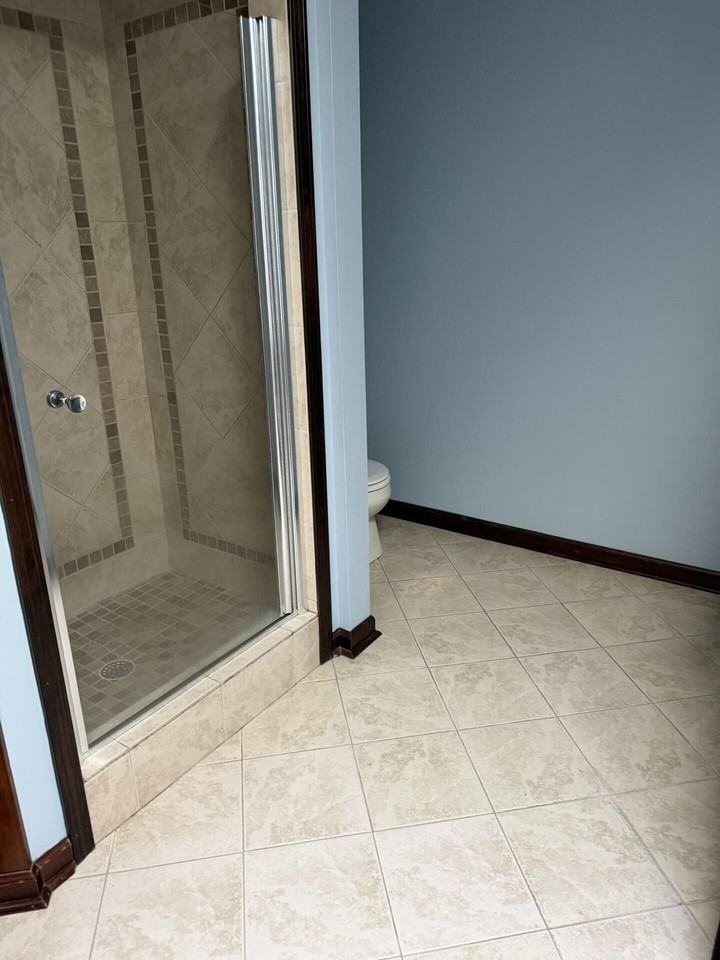 1117 Narrow Ln - Photo 5 of 21